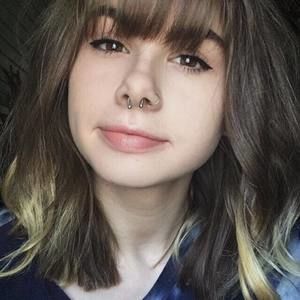 Meet your Posher, Alyssa